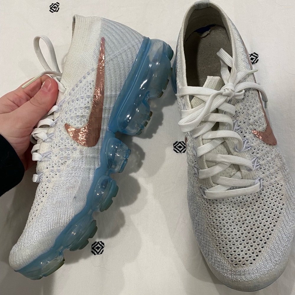 Nike vapor max size 8